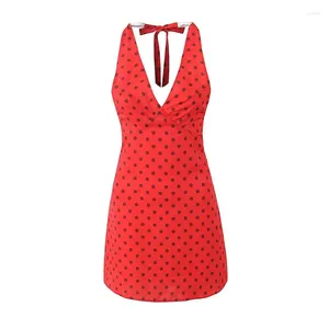 Lässige Kleider Yenkye sexy Rückenfreie rote Halfterkleid Frauen Vintage Dot ärmellose A-Line Mini Summer Beach Holiday Robe