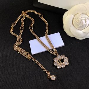 Vintage alphabet Crystal Pendant necklace Gold luxury designer necklace Women's party gift jewelry