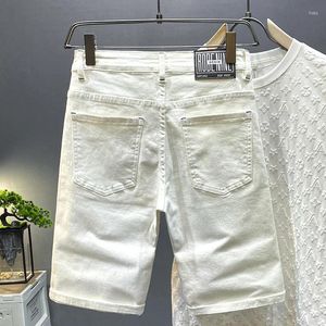 Jeans masculinos brancos shorts jeans casuais slim straight2024 Summer Finga marca de moda suave