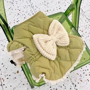 Abbigliamento per cani Abito verde Bowknot Design Fashion Azzurro Design piccolo gatto spesso calda comodità inverno.