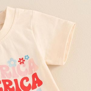 衣料品セット7月4日幼児の女の子の服装レタープリントクルー首の半袖Tシャツストライプスターフレアパンツ2PCS服セット