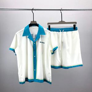 夏の衣装セットメントラックスーツカジュアルストリートウェアメンズ衣類ハラジュクプリントビーチスタイルTシャツショーツセットロパHOMBRE 240412