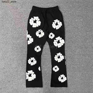 Herrbyxor 2024 Ny original värdlinje Kapok Foam Micro-blared byxor American High Street Par Casual Wide Bened Y2K Sweatpants Q240417