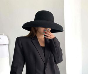 Stingy Brim Hats Vintage Hepburn Style Luxury Hat Fedora Winter Теплена 100 шерстяных подиума модель на заказ Lady Black Cap Women O6835628