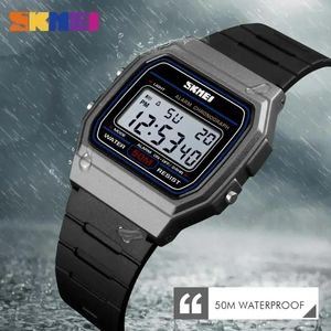 Armbanduhren SKMEI 1412 Mode Frauen Digital Watch wasserdichtes Display Datum Sportpaar 9 PCs Großhandel