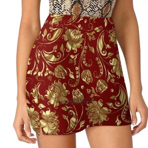 Scherma di gonfie oro Damask floreale rosso scuro Summer Women'sShorts Skirt 2 in 1 fitness yoga tennis damasks