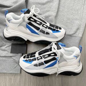 Ny stil designer plattform run sko män kvinnor basket fotboll tennis sneakers 10a toppkvalitet lyxiga tränare mode med låda casual skor utomhus klättring vandring