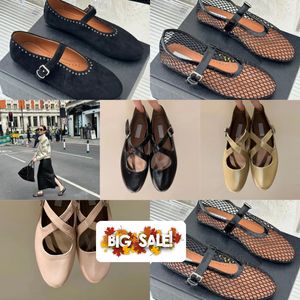 Mit Box Designer Sandalen Ballett Slipper Slider Flat Dressing Schuhe Frauen runden Zehen Strassbootschuhe Luxusleder Nieten Schnalle Schuhe Größe 35-40 Schwarz