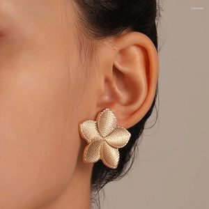 Stud Earrings Simple Flower Female Bohemian Style Five Petals Earring Elegant Jewelry Fashion Sweet Girl Women's Accessories