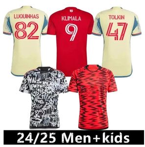 New York 2024 2025 Maglie da calcio rosse Burke Luquinhas Vanzeir Amaya Nealis Tolkin Morgan Bulls 24 25 Calcio da uomo Shirt per bambini