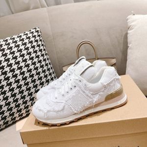 DD DANDATOR Sneakers Low Top Trainers Style moda Unikalne klasyki skórzane mężczyźni Buty sportowe z pudełkiem DKKEK11