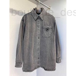 Frauenblusen Shirts Designer 2022 Frühling Herbst Frauen Mode Langarmes Casual Denim Pocket Shirt Frauen solide grau Farbdesign iug8