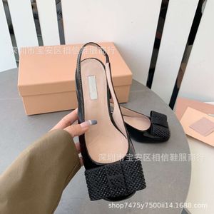 Casual tofflor hälen sandal miuimiui sommar bakre luft show bow slips vatten diamant sandaler mary pärlkvinnor skor