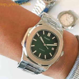 Designer Mechanical Stainless Steel Strap Men's Watch 40mm Square Brushed Case Automatic Date Green Dial Classic A U6V6