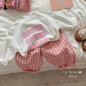 Sommar Little Girls Children Clothing Set Two 2 Piece Set T Shirt Toppants Plaid Baby Clothes Bild Birthday Outfits 240416