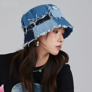 Japanese Niche Designer Bucket Hat Showing Small Face Retro Beggar Style Splicing Contrasting Color Denim Basin Caps for Women 240415