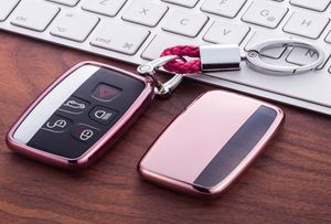 TPU Car Key Case Key Cover for RANGE ROVER SPORT freelander 2 DISCOVERY 4 Evoque Jaguar XE XJ XJL XF Car Accessories6054386