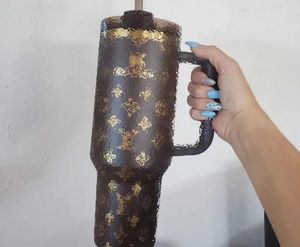 Tasarımcı Tumblers 40oz fincan kahve renkli moda mektupları Tumbler ile açık saman sus304 paslanmaz çelik vakum yalıtılmış termos araba ofiice kupa hediye kutusu