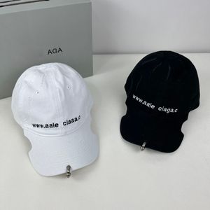 Pary Baseball Cap Designer Haft Regulowane Casquette Męskie czapki kulowe Casualne Czapki Listowe dla kobiet