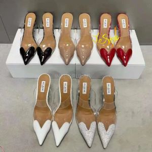 Saldos de gabarito de salto cardíaco Sildes Sandálias High Love Heels Heart Patente Calfskin Pontos pontuais