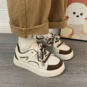 Casual Shoes Platform Sports Kvinnor Sneakers Flats Basket Vulcanize Kawaii Chunky Harajuku Korean Running Spring