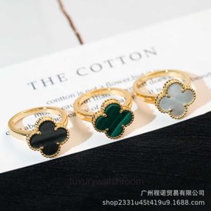 High End designer rings for vancleff V Gold Plated 18K Gold Four Leaf Grass Ring Natural White Fritillaria Black Agate Single Flower Ring Original 1:1 With Real Logo