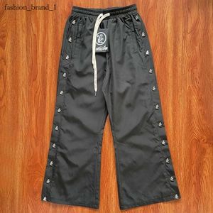 Hellstar Casual Nylon Button Pant Mens Black Designer Pant hochwertige Männer Jogger Fashion Casual Long Pants Liebhaber Streetsuit Hellstar Pant 7017 4204