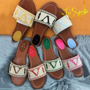 Designer Sandalen Folien wiederbeleben flache Maultier Frauen gestickte Hausschuhe Luxusmarke 1854 Vintage Schuhe Louiso Paare Sommer Beach Urlaub Comf