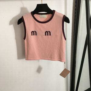 Sexiga korta camis kvinnor designer t shirt lyxbrev jacquard camisoles sommar ärmlösa stickade västar toppar