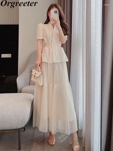 Sukienki robocze letni temperament dwuczęściowy zestaw dla kobiet elegancki biuro dama z koronkową kurtką z krótkim rękawem.