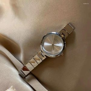 Wristwatches Vintage Women Bracelet Watch Small Gold Bangle Watches Stainless Steel Retro Ladies Quartz Wristwatch Clock Dress