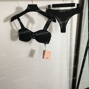 Maglie di lusso biancheria intima femminile miu sotto tela elegante designer di lingerie reggiseno in pizzo con anello in acciaio