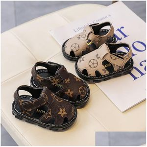 Sandały urodzone małe chłopcy moda letnie niemowlę dzieci miękkie buty łóżeczko dziewczęta antyprowadne DHH0O DHH0O