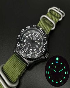 Addies Men Militära klockor Leisure Outdoor Sports Luminous Watch Multifunktionell Nato Nylon Waterproof Men039S Quartz Watch H1176259