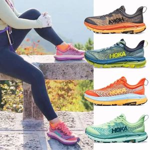 Hokah Shoe 2024 New Mafate Speed4耐摩耗性耐衝撃性吸収アンチスリップオフロードレジャーランニングシューズ登山スニーカーシューズ980