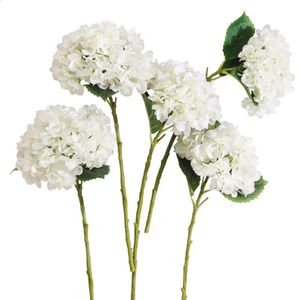 Hydrangea Silk Party Branch Joy 5pcs Flores artificiais buquê de noiva para o escritório do escritório de casamentos jardim artesanato Diy Ins decora 240127