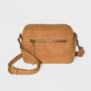 2024 Designer messenger väska vegan läder kamera kvinnlig mode mobiltelefon axel crossbody väskor lyxhandväskor