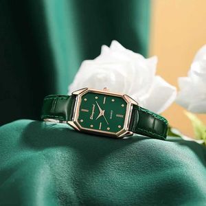 Cday Wristwatches Brand Women Women Women Fashion Square Ladies Quartz Watch Bracelet Green Dial Green Rose Gold Gold Mesh Mesh Luxury Women Watches D240422