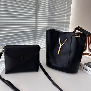 2 In 1 Suede Bucket Bag Designer Bags For Women Y Handbag Soft Sheep Shoulder Tote Bag Lady Fashion Brown Black Messenger With Purse 231206