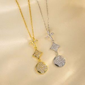 Ожерелье Vanclef 2023 Классическое бренд v Crystal Agate Подвеска женская шарм Четыре листового цветочного золота Высококачественное Desig