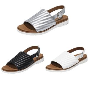 2024 Sandaler Slide tofflor Kvinnor Beach Summer Low Heel Shoes Buckle Sandals Outdoors Summer Beach Shoes Black Sliver White Casual Shoes Storlek 36-42