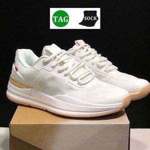 Orijinal ON ONAY OYUN KAYAKLAR Nova Pembe ve Beyaz Tüm Siyah Canavar Mor Surfer X 3 Koşucu Roger Sneakers 5 Tenis Ayakkabı Trainer Broşür Swift Pearl Show 70s