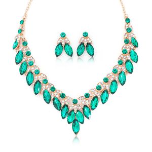 Retro Temperament Crystal Necklace Earrings Set High-grade Alloy Jewelry Accessories for Woman Women Girl Wholesale Factory 4 Colors #066