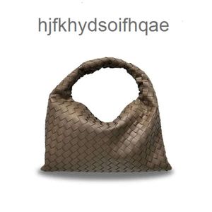 Women Lady Bag Bottegaas Bags Venetas Hop Jodie 2024 New Leather Woven One Sple Versione popolare online Fashi