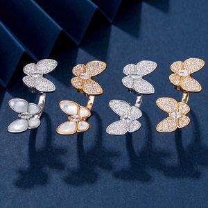 Original varumärke Van Butterfly Ring V Gold Plated 18K Rose White Shell Opening Justerbar diamantuppsättning Fritillaria