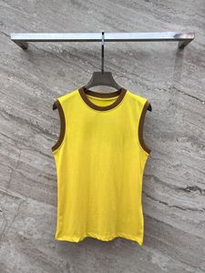 Early spring new contrasting edge tank top with a huge and slim upper body