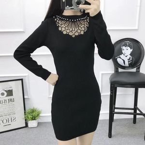 Günlük elbiseler uzun kollu dantel örgü kazak elbisesi Sonbahar Kış Kadın Elastik Beading Alt Örme Lady Bodycon Mini Kısa Vestidos