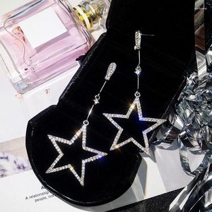 Orecchini a pennaglie di moda Crystal Rhinestone Hollow Five Star for Women Dichiarazione 2024 all'ingrosso