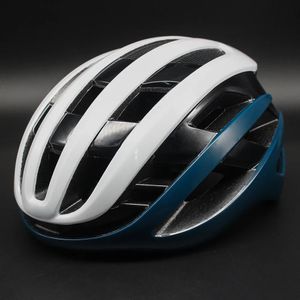 Utomhussport Aero Cycling Helmet MTB Mountain Road Bike Bicycle Men Women Style Ultralight säkert Cap Capacete Ciclismo 240401