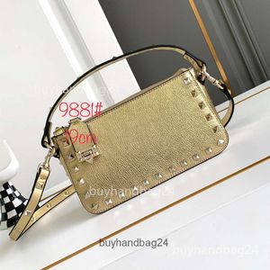 Lock Bags Fashion Designer Purse Vlogoo Calf Bag Zipper Woman Minimalist 2024 Rivet Vallentinos Leather Shoulder Buckle Lady Handbag Stud Crossbody New Trend UU7L